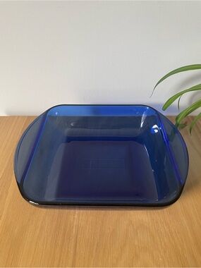 Vintage Anchor Hocking Cobalt Blue Glass Casserole Baking Dish 2 Qt